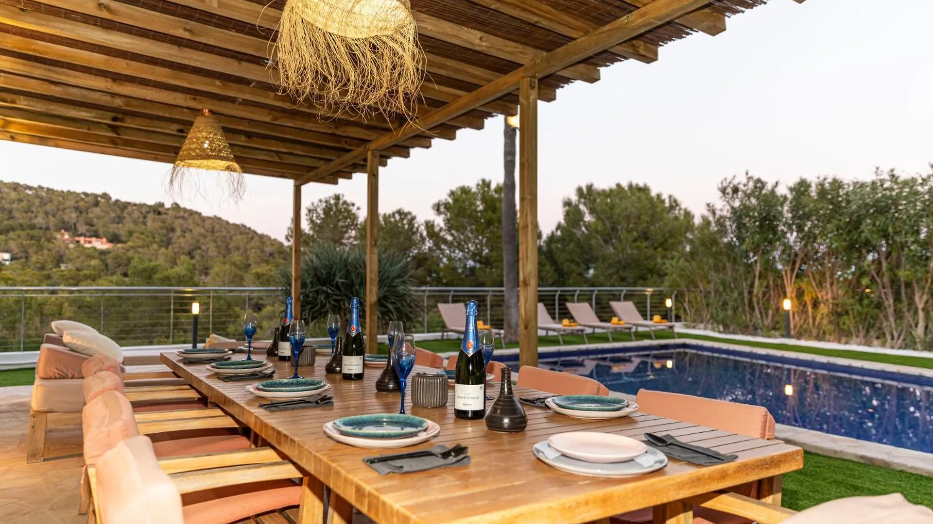 Cap Martinet Talamanca Vila Can Tashellu, Boutique 5 Bed - Sea And Forest View