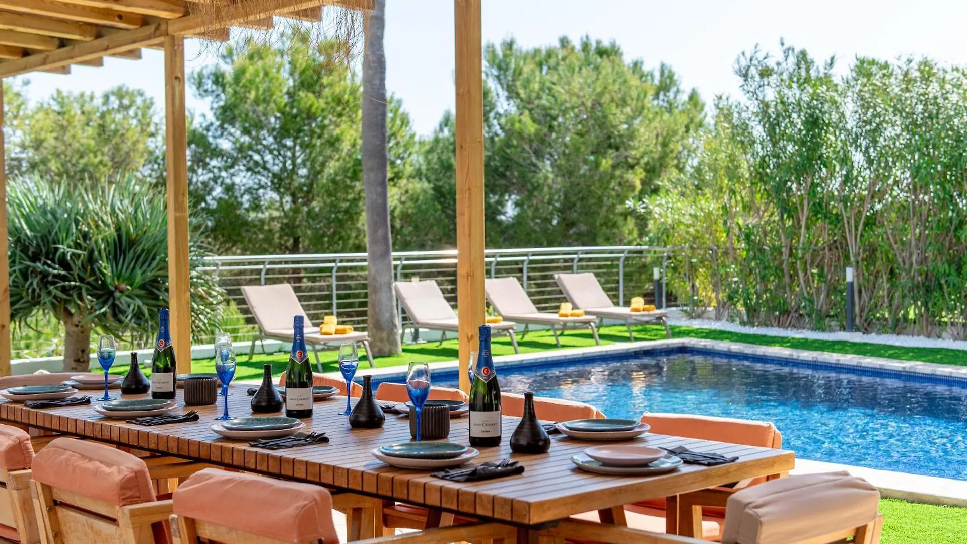 Cap Martinet Talamanca Vila Can Tashellu, Boutique 5 Bed - Sea And Forest View